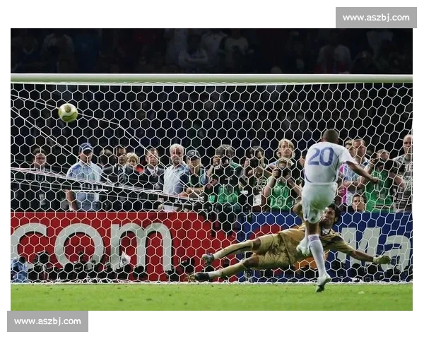 世俱杯争议：特雷泽盖抢罚失点遭开罗国民重罚百万