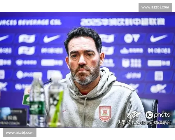 亚泰保级生死战:苏亚雷斯备针对性方案 彭欣力解禁迎爆发 亚泰保级生死战:苏亚雷斯备针对性方案 彭欣力解禁迎爆发